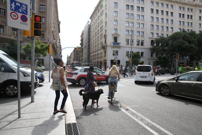 Barselona'da Via Laietana'ya İzinsiz Girişe 90 Euro Ceza Yolda: Trafik Kısıtlamaları