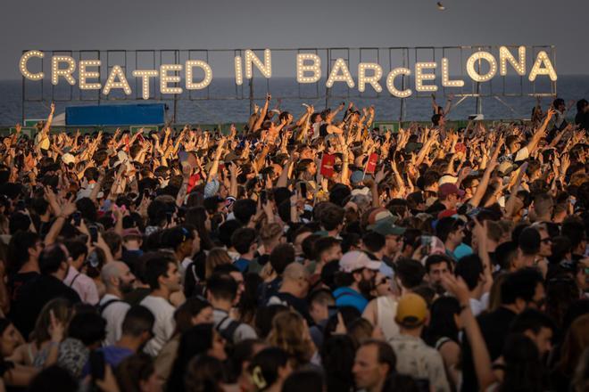 Barselona'da Ücretsiz Primavera Sound 2024 Konserleri: Tarihler ve Rezervasyon Detayları