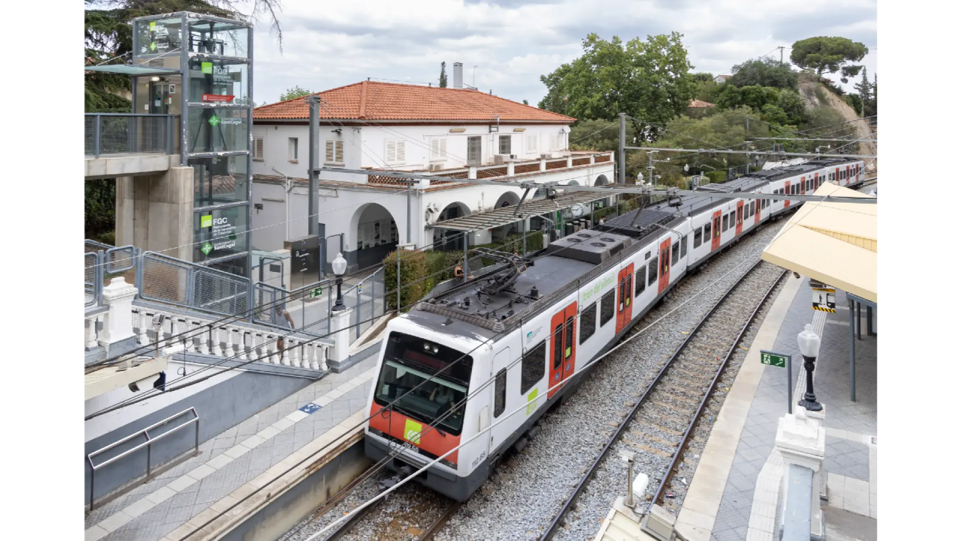 La Floresta İstasyonu Asansörüne Kapsamlı Tadilat: Uzun Süreli Sorunlara Çözüm Aranıyor