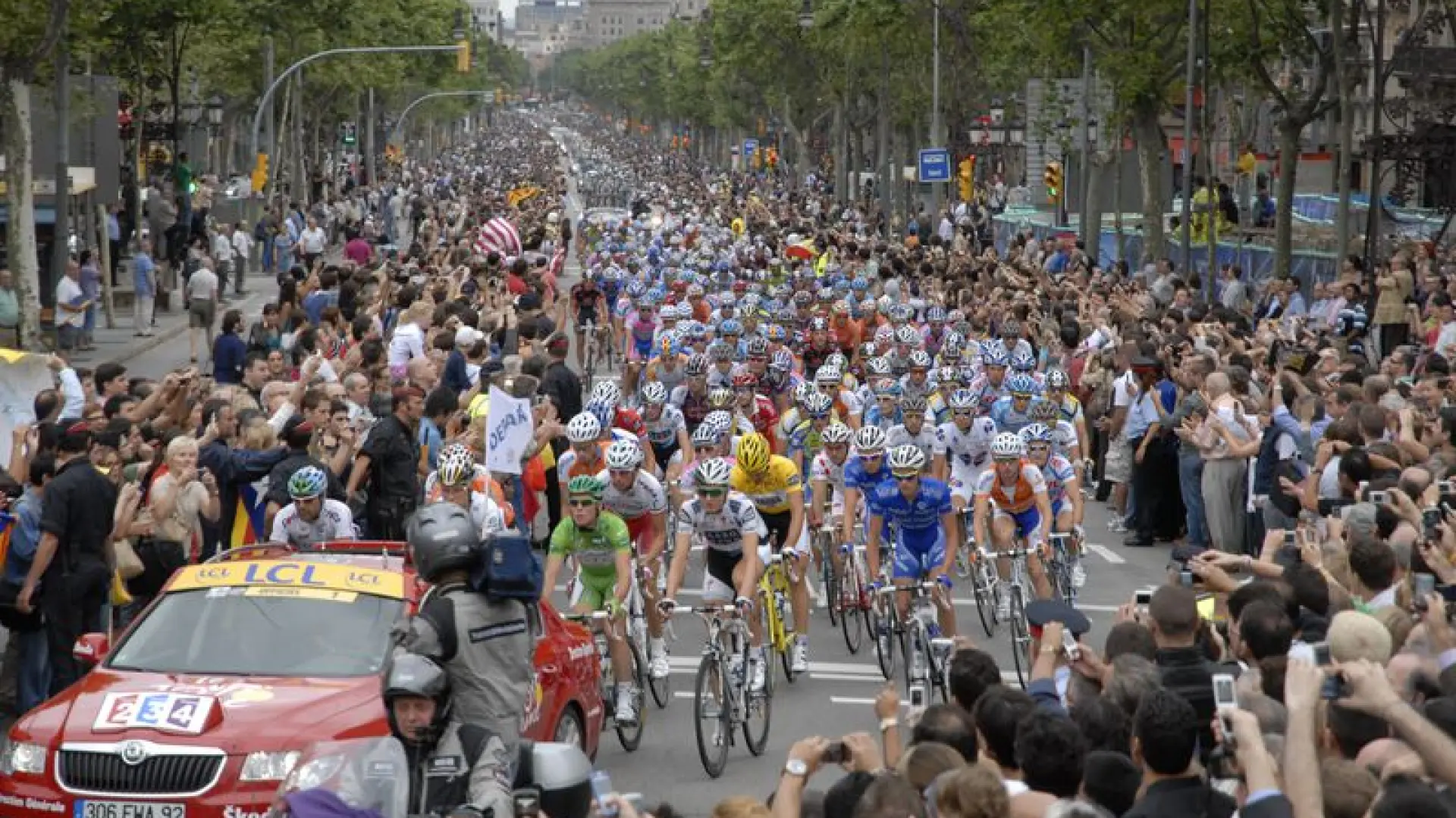 Barcelona'da Tarihi Tour de France Başlangıcı: Kültür ve Spor Şöleniyle Şehir Canlanacak