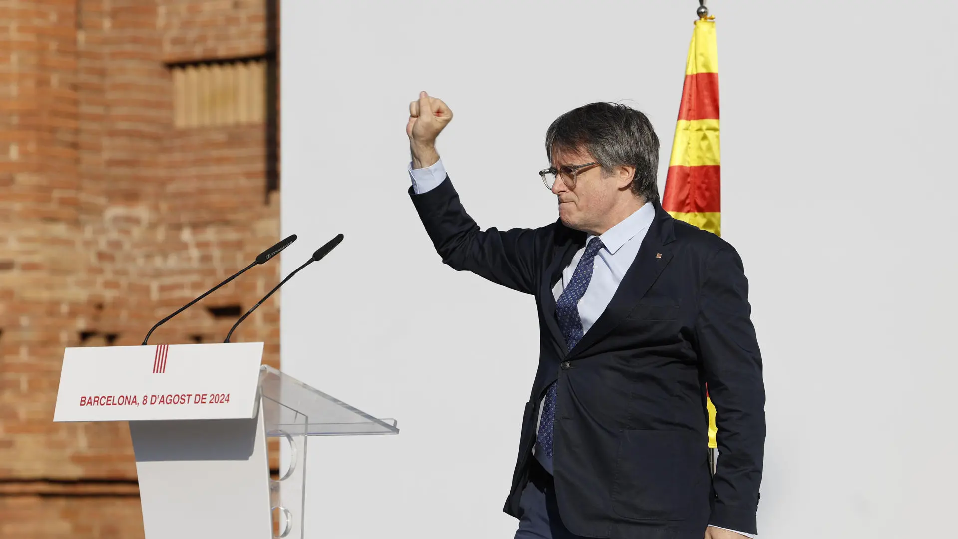 Puigdemont'un Barselona Kaçışı: Üç Katalan Polisi Yargılanacak, Siyasi Gerilim Tırmanıyor