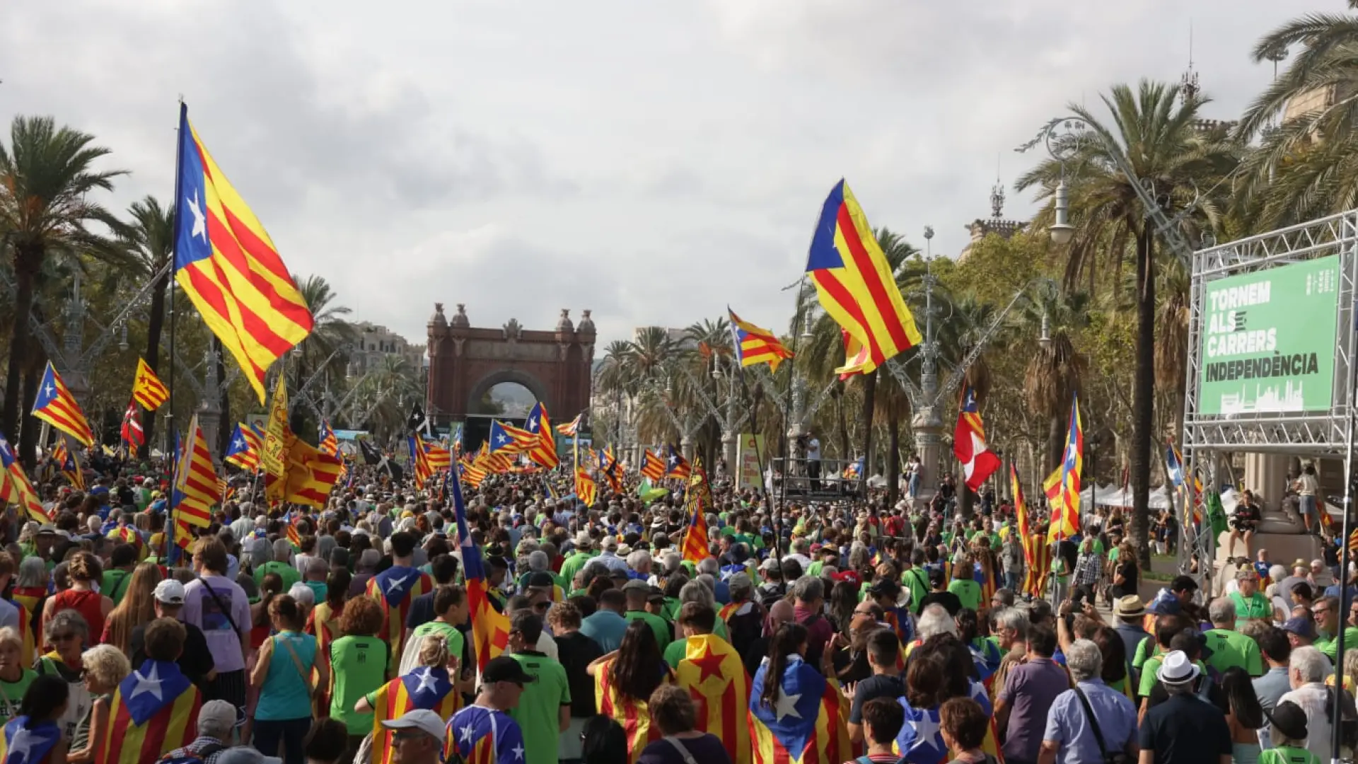 Diada de Catalunya 2026: Barselona'da Bağımsızlık Talebi ve Sembolik Yürüyüş Detayları