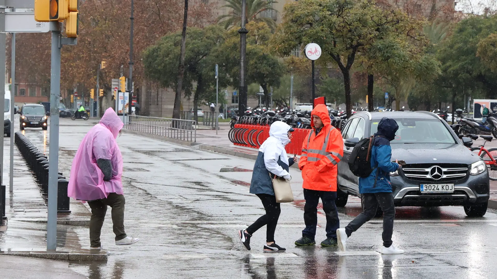 Katalonya'da Sel Riski Artıyor: Yeni Acil Durum Eşiği ve Uyarı Sistemi Devreye Giriyor