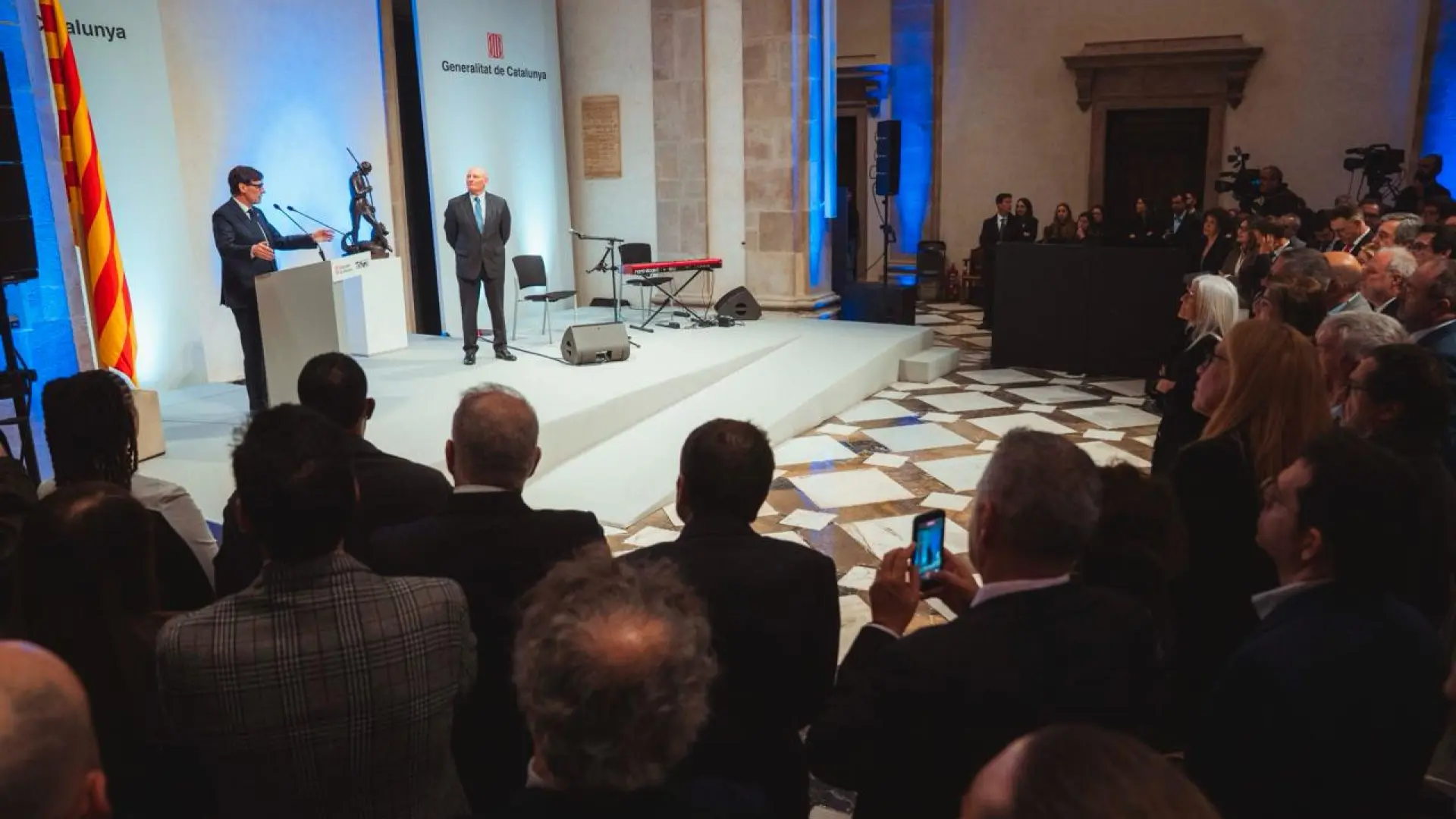 Trump'ın Ticaret Tehdidine Karşı Katalonya'dan Sert Yanıt: "Hiçbir Baskıya Boyun Eğmeyiz!"