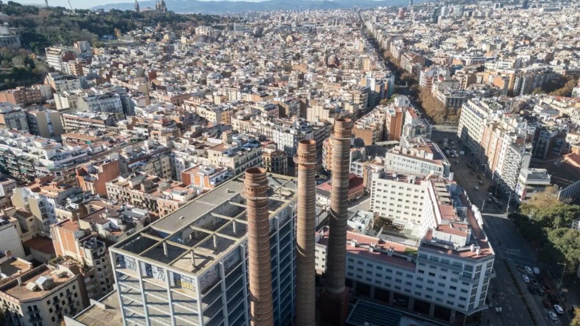 Barselona'nın Tarihi Paral·lel Bulvarı'na 22 Milyon Euro'luk Yeni Bir Soluk