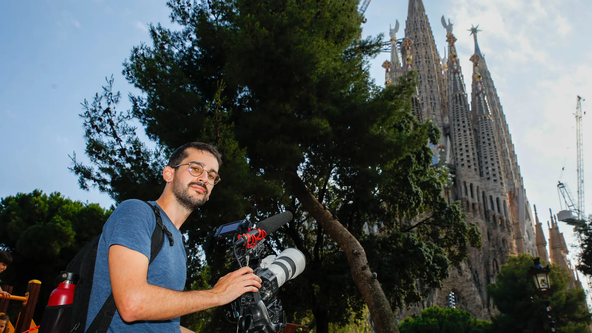 Sagrada Familia Zirveye Ulaştı: Barselona'daki Tarihi An Dünya Medyasının Gözdesi