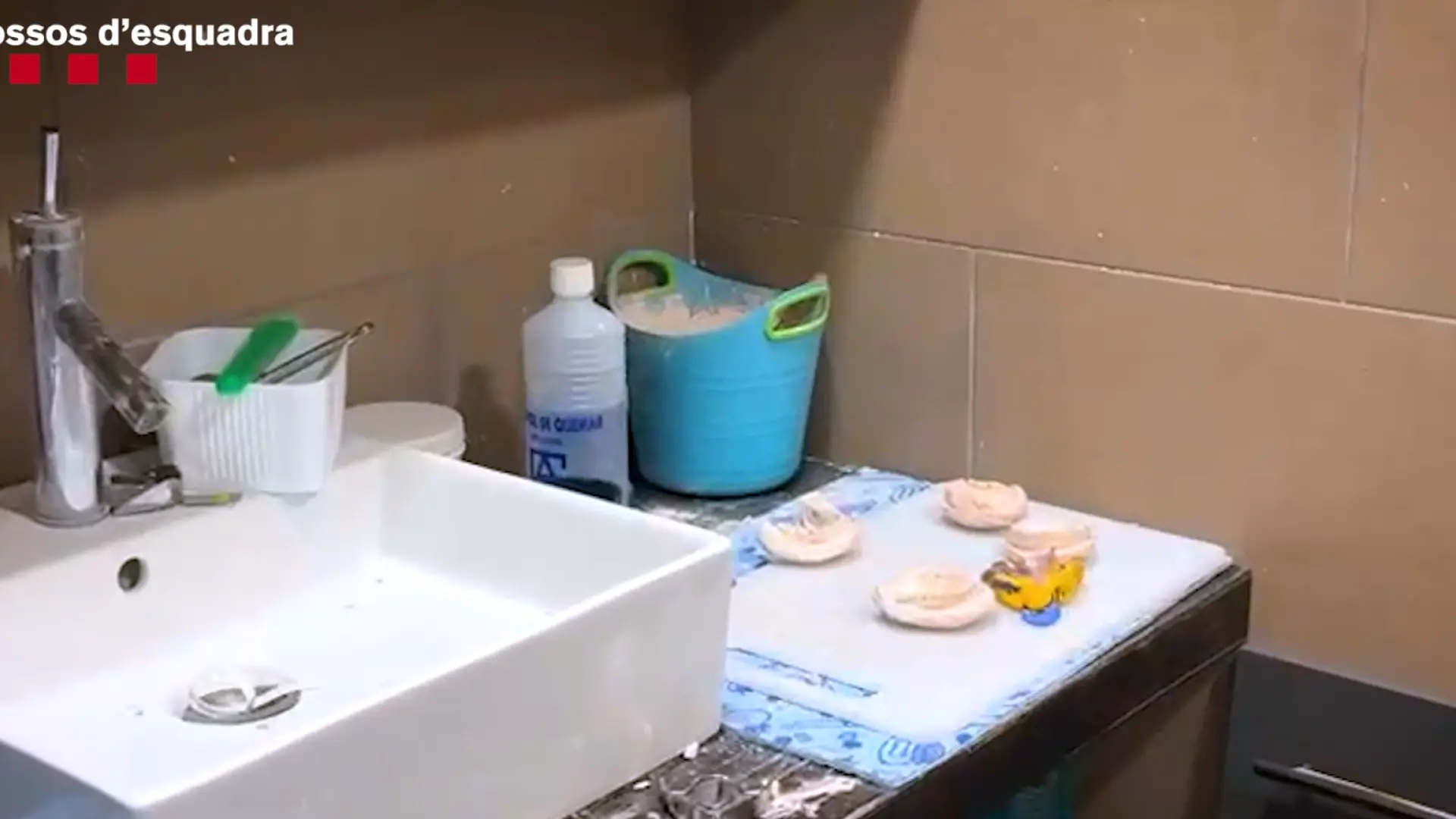 Barselona'da Sahte Diş Hekimi Skandalı: Lisanssız Tedaviler ve Vurgun!