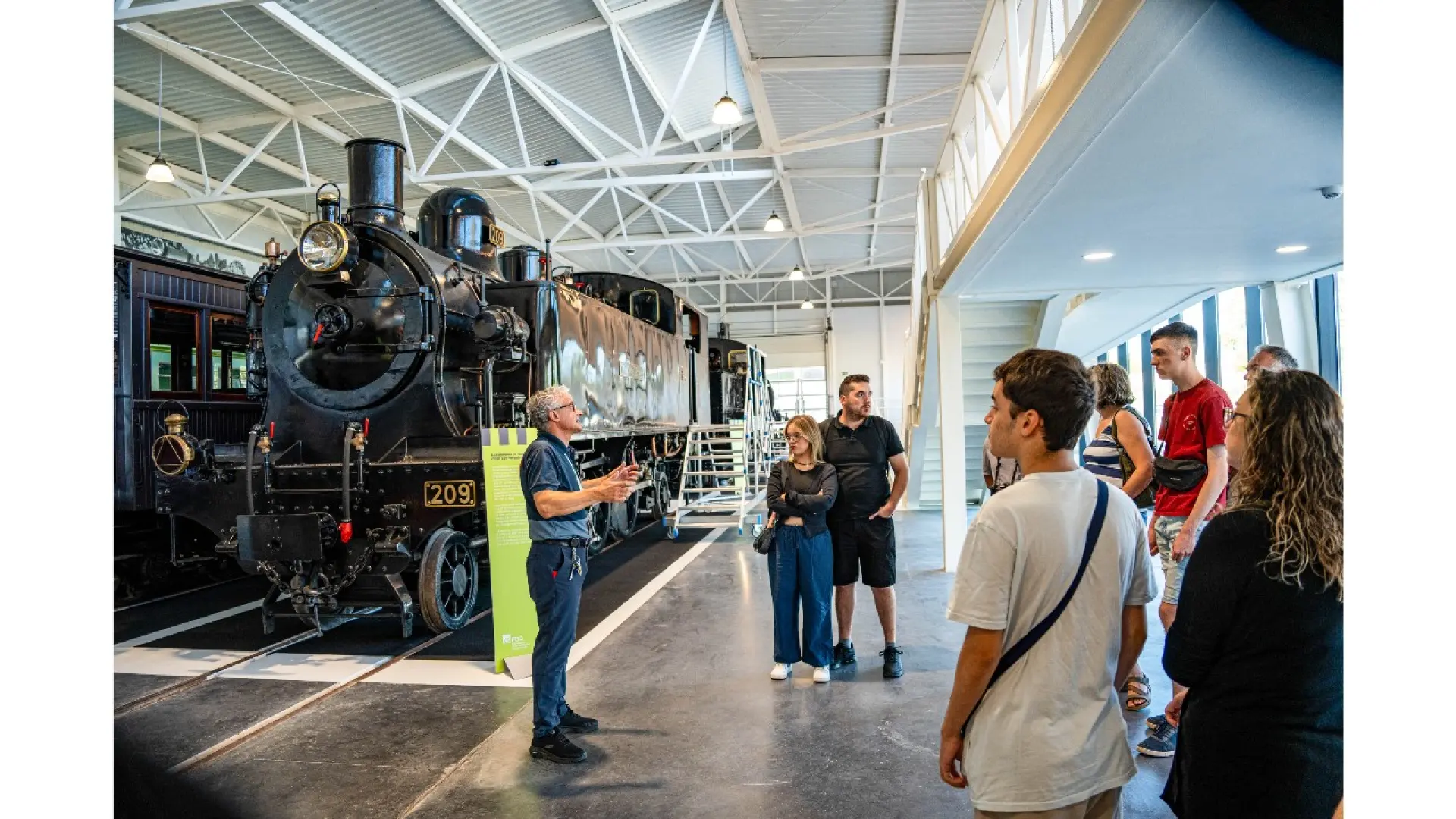 Barselona'nın Demiryolu Mirası Kapılarını Açıyor: FGC'den Tarihi Tren Koleksiyonuna