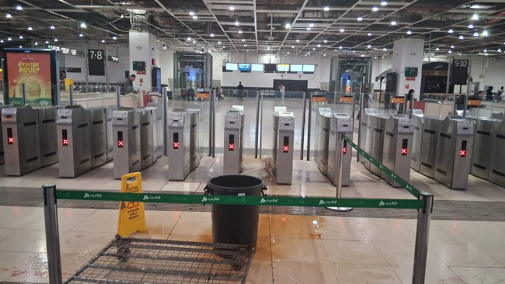 Katalonya'da Fırtına Ulaşımı Felç Etti: Rodalies Hatlarında Otobüs Seferleri Başladı