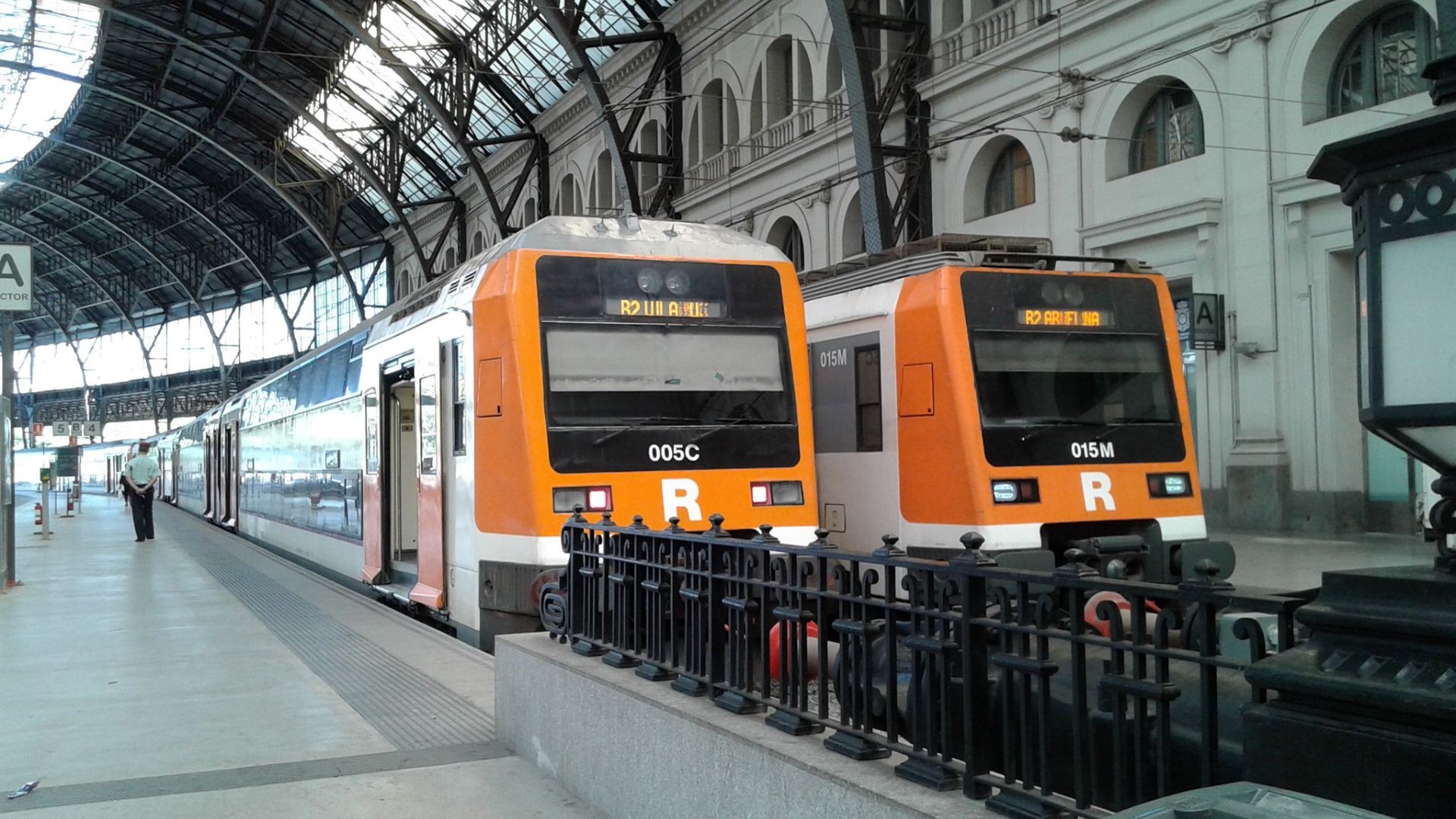 Barselona'da Tren Seferlerini Felç Eden Bakır Hırsızlığı: 10 Günde 6. Vaka!