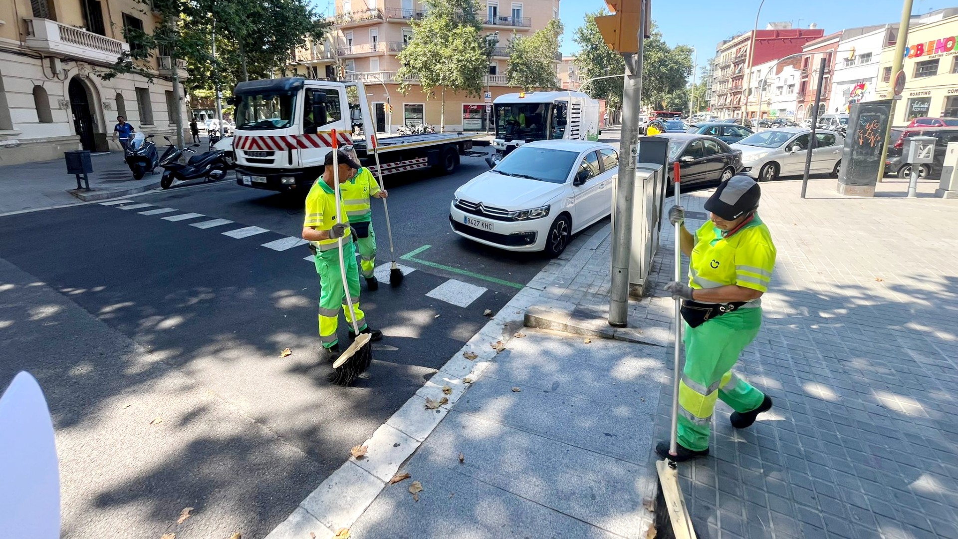 Barselona'da Aşırı Sıcaklar: Belediyenin İşçi Korumasında Yetersizlik İddiası
