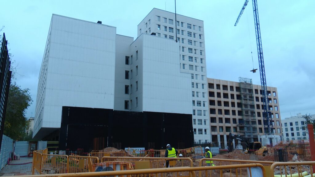 Barselona'da Ev Sahipleri Spekülasyon İddialarını Reddediyor: "Değer Katıyoruz"