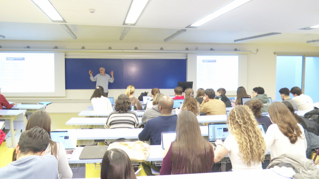 Barselona'da Bilim Halkla Buluşuyor: UPF'ten 'Mahalledeki Fakülte' Girişimi