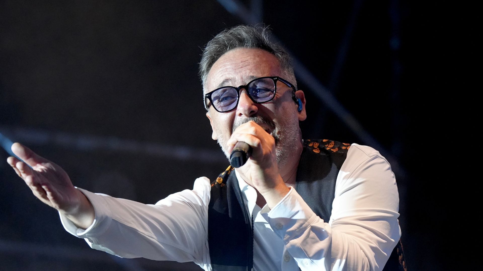 Love of Lesbian, Veda Kararına Rağmen Barselona'nın Mercè Festivali 2026 Sahnesinde!
