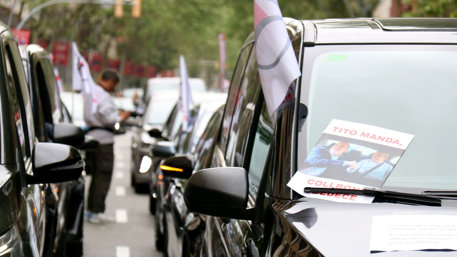 Katalonya'da Yeni Taksi Yasası Gece Hayatını Tehdit Ediyor: VTC'lere Kısıtlama Endişesi