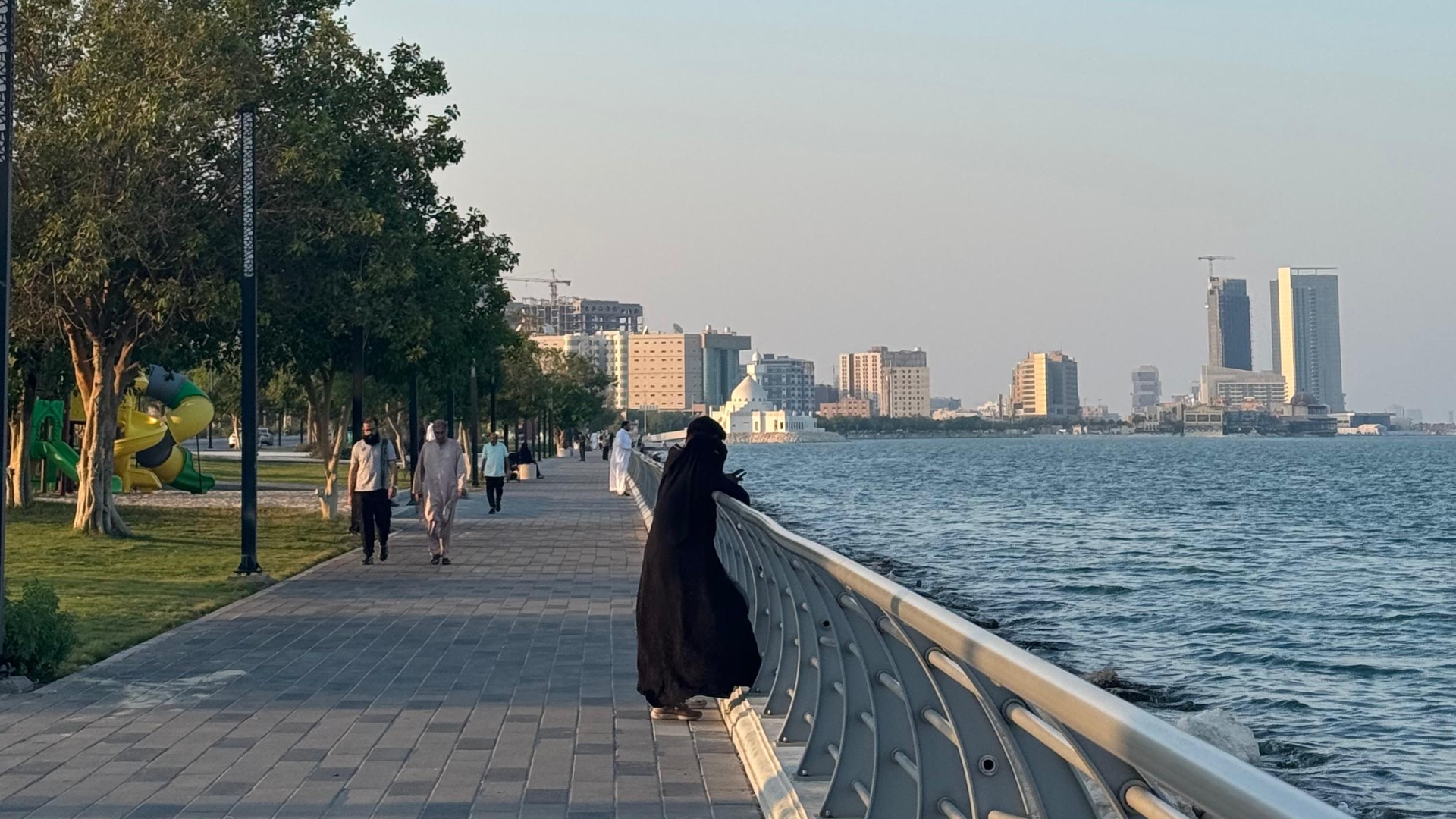 Orta Doğu'daki Gerilim Artarken Katalonya Hükümeti Vatandaşlarını Uyardı