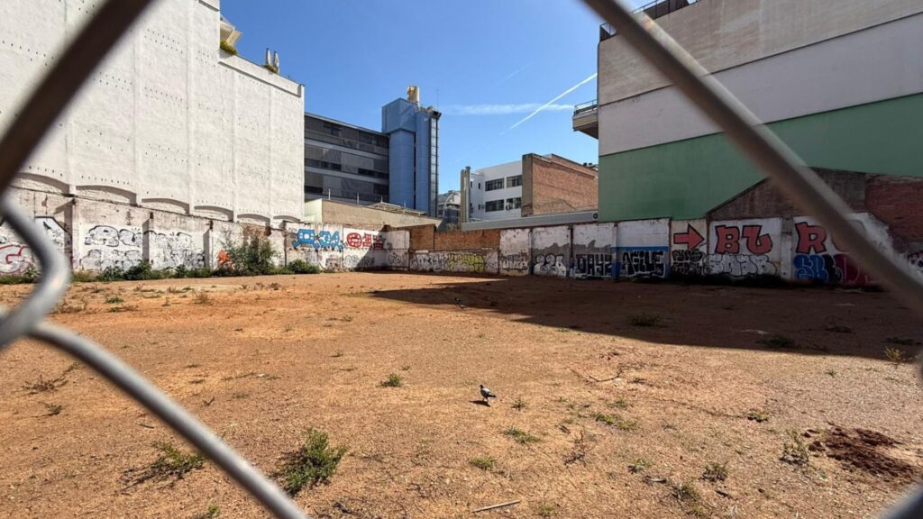 Barselona'da Ofis Alanları Konuta Dönüşüyor: PP'den 15.300 Konutluk Çözüm Önerisi