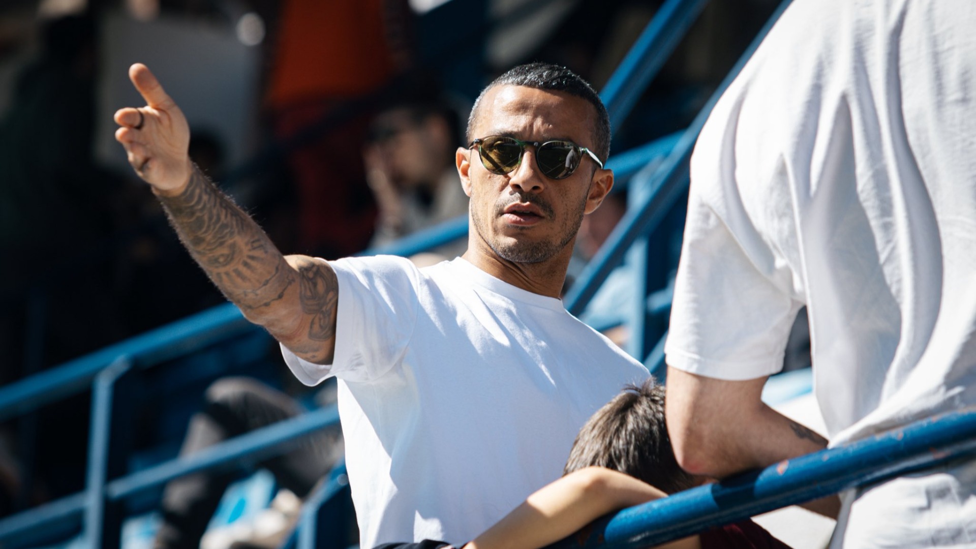 Thiago Alcántara'dan Katalan Futboluna Sürpriz Dönüş: L'Hospitalet'e Destek