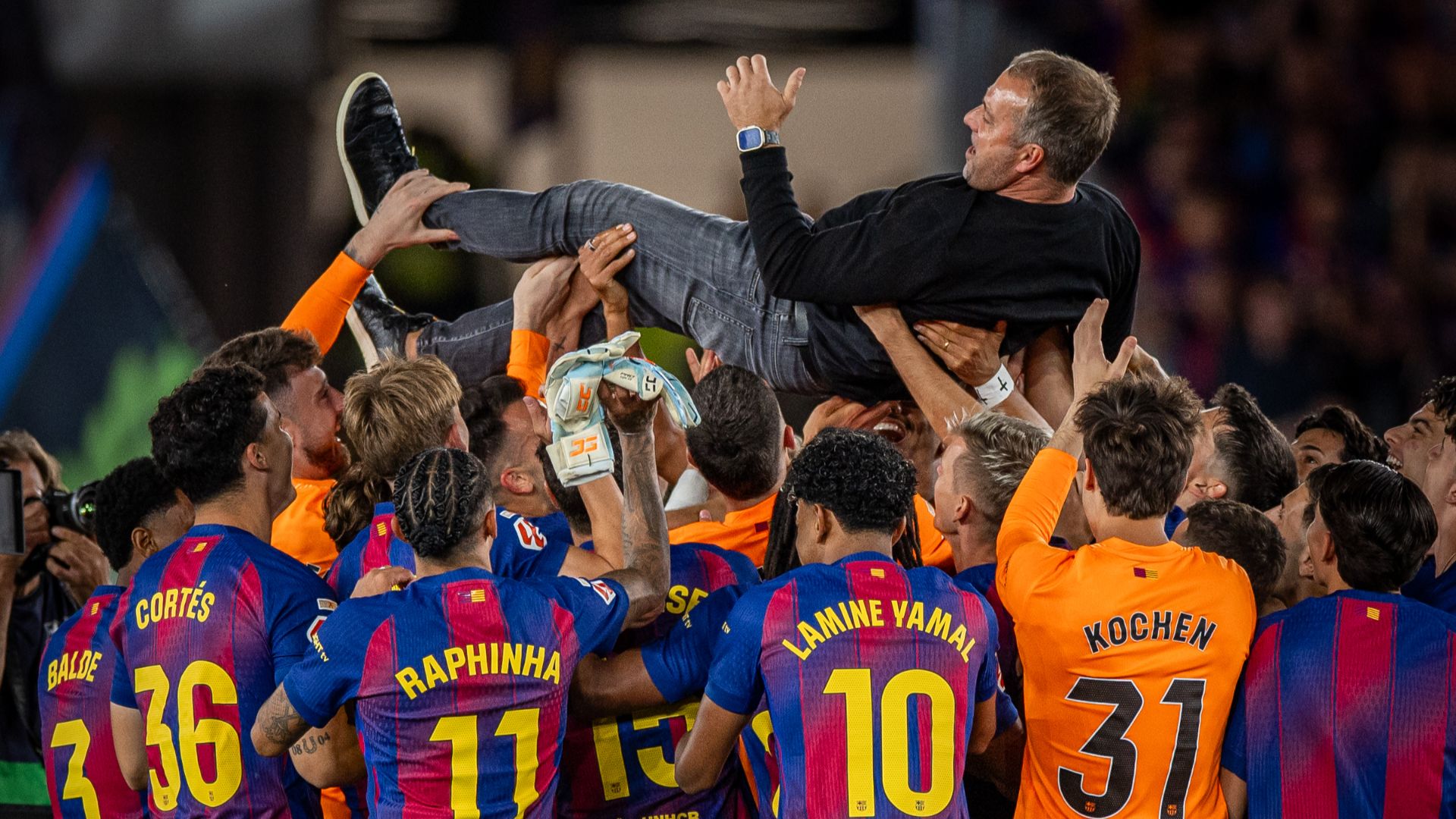 Hansi Flick'in Barça Aşkı Derinleşiyor: 2028'e Kadar Katalan Devinde!