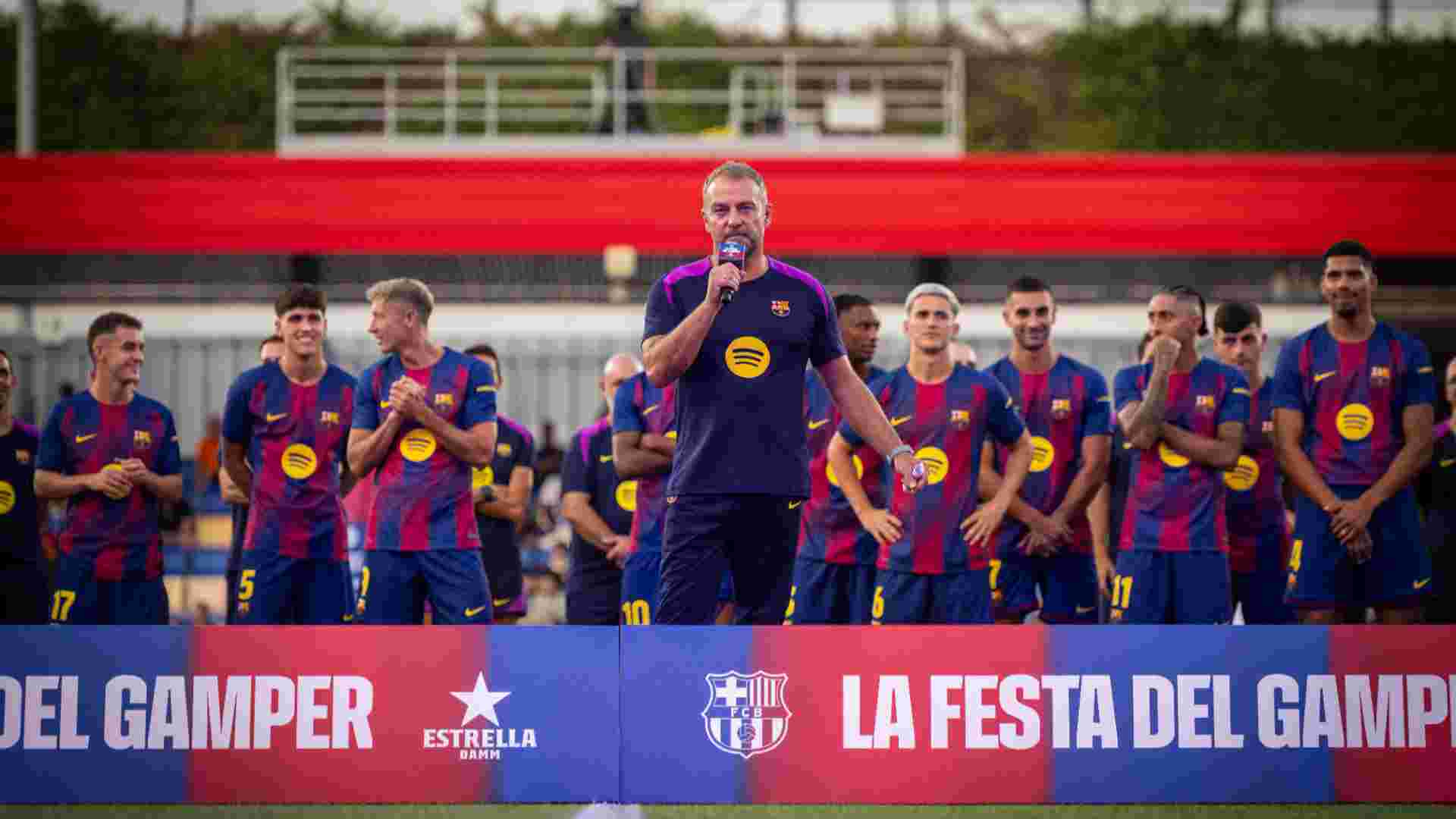 FC Barcelona, Hansi Flick ile Üst Üste İkinci La Liga Şampiyonluğunu Kutluyor