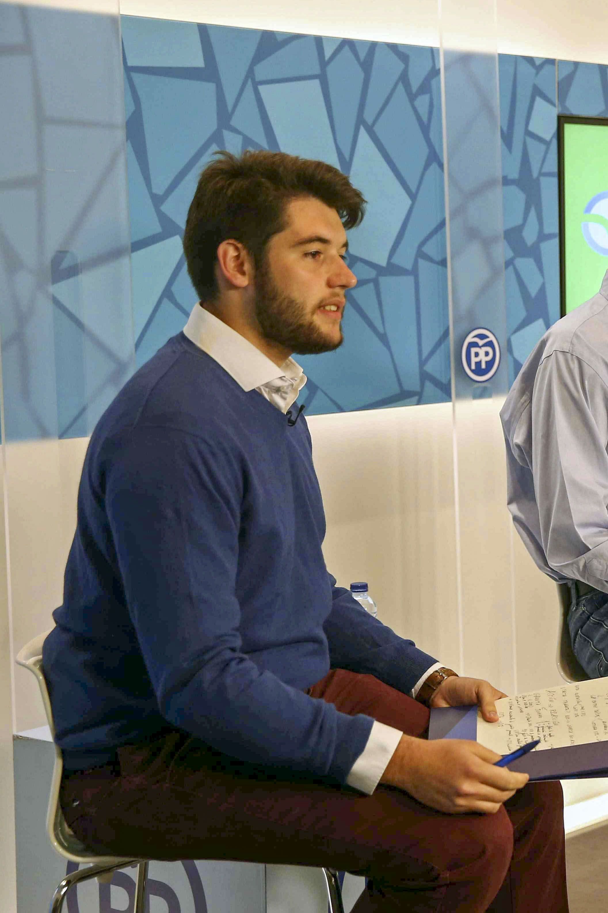 İspanyol Sağında Kuşaklar Çatışması: Girauta'nın Yeğeni Amcasının Uyarılarını Neden