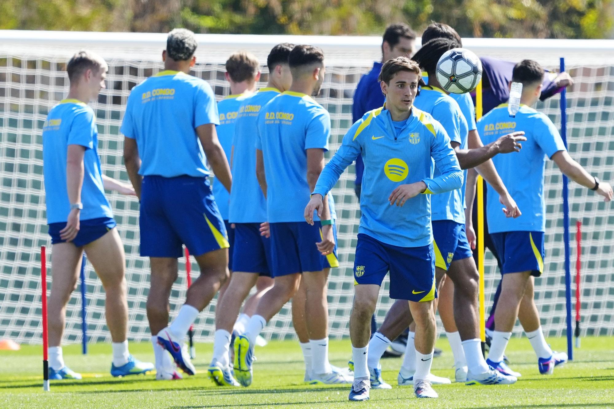 FC Barcelona'nın Orta Saha Zenginliği: Flick'in Gülümsemesi, De la Fuente'nin Çıkmazı
