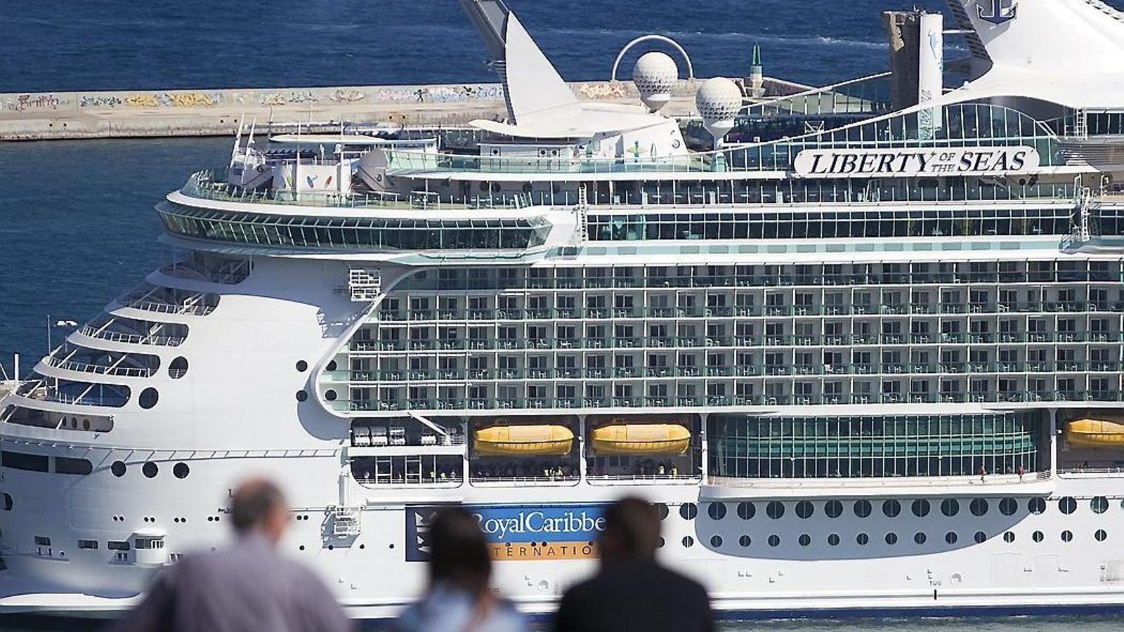 Barselona'da Kruvaziyer Turist Vergisi €30'ya Çıktı: Aşırı Turizme Karşı Yeni Adım