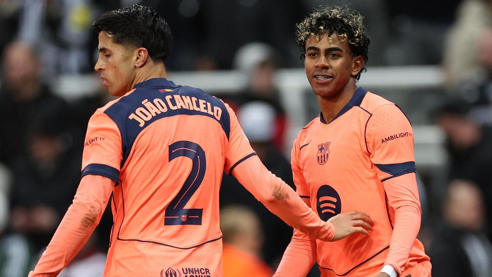 Barcelona - Sevilla Derbisi: Liderlik ve Kümede Kalma Mücadelesi!