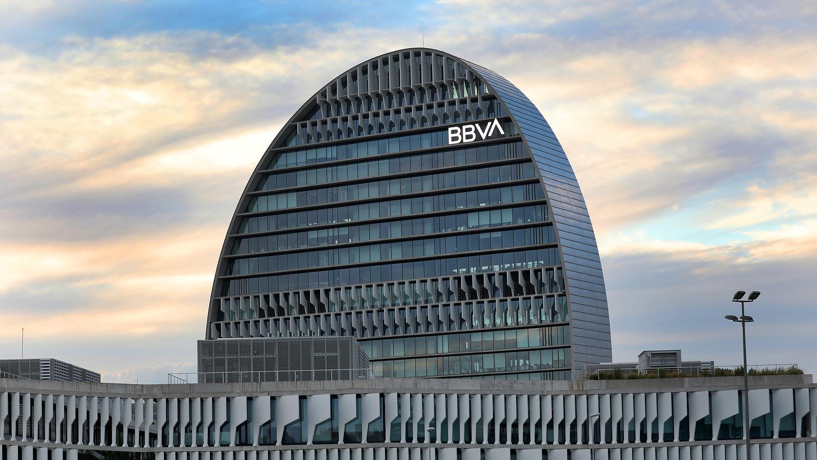 İspanyol Devleri Inditex, BBVA ve Revolut'ta Yönetim Kadroları Yenileniyor