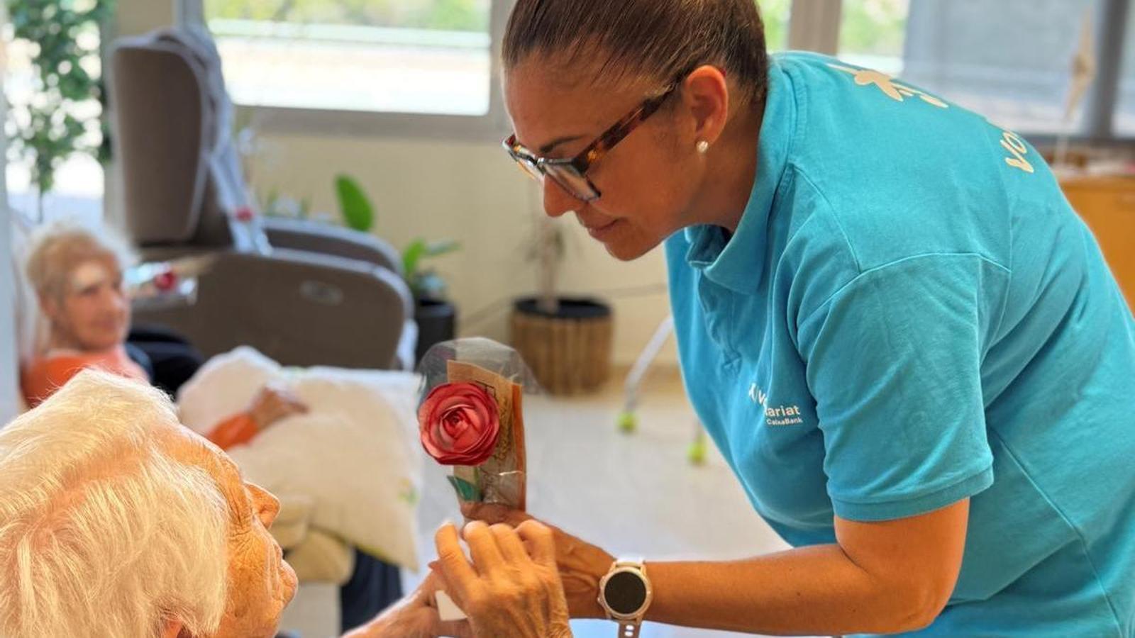 CaixaBank'tan Katalonya'da Sant Jordi Gününe Özel Sosyal Sorumluluk Hareketi