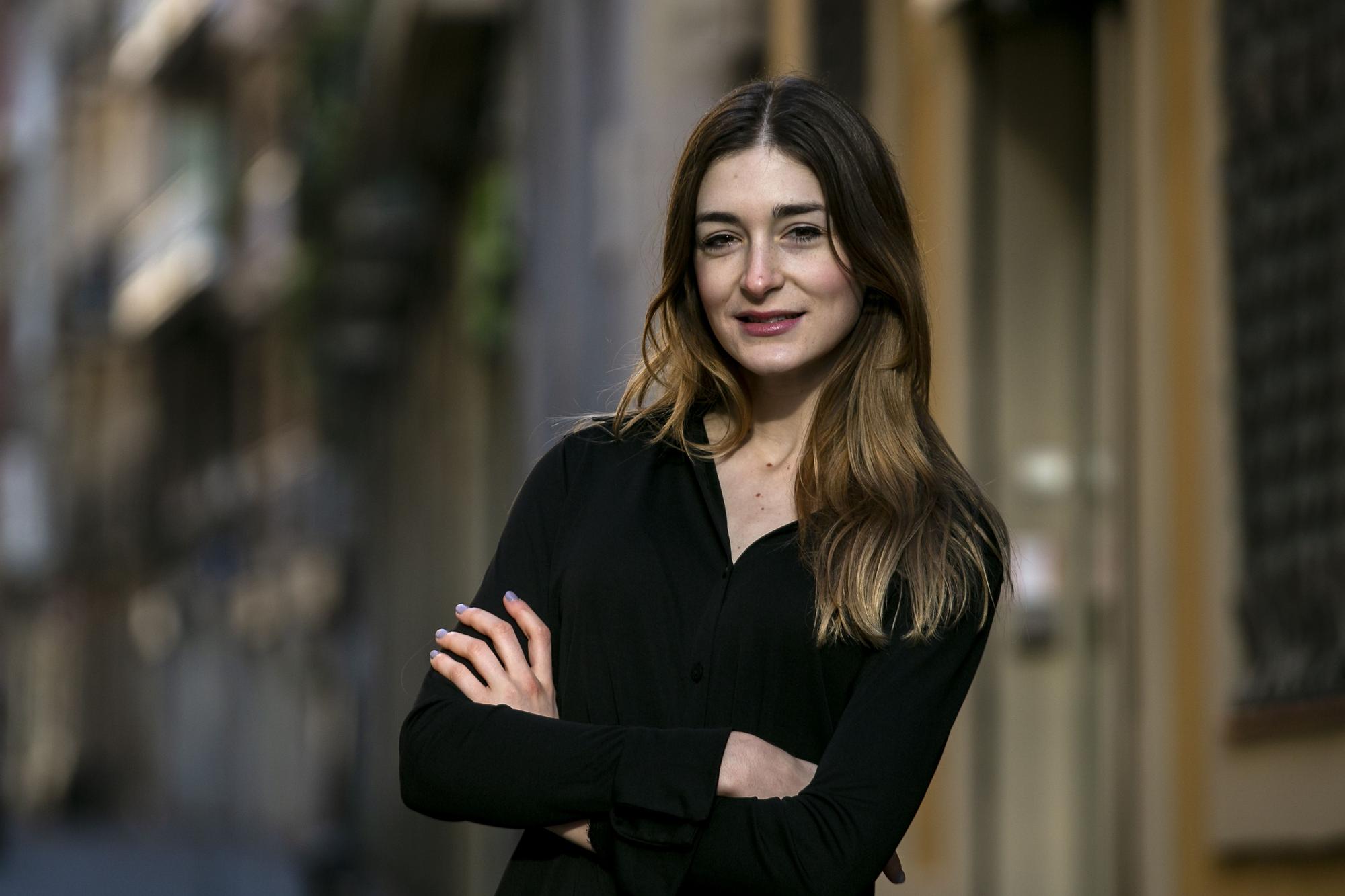 Laura Gost'tan 'Tradwives' Fenomenini İnceleyen Kitaba Övgü: "Beklenenden Çok Daha Derin"