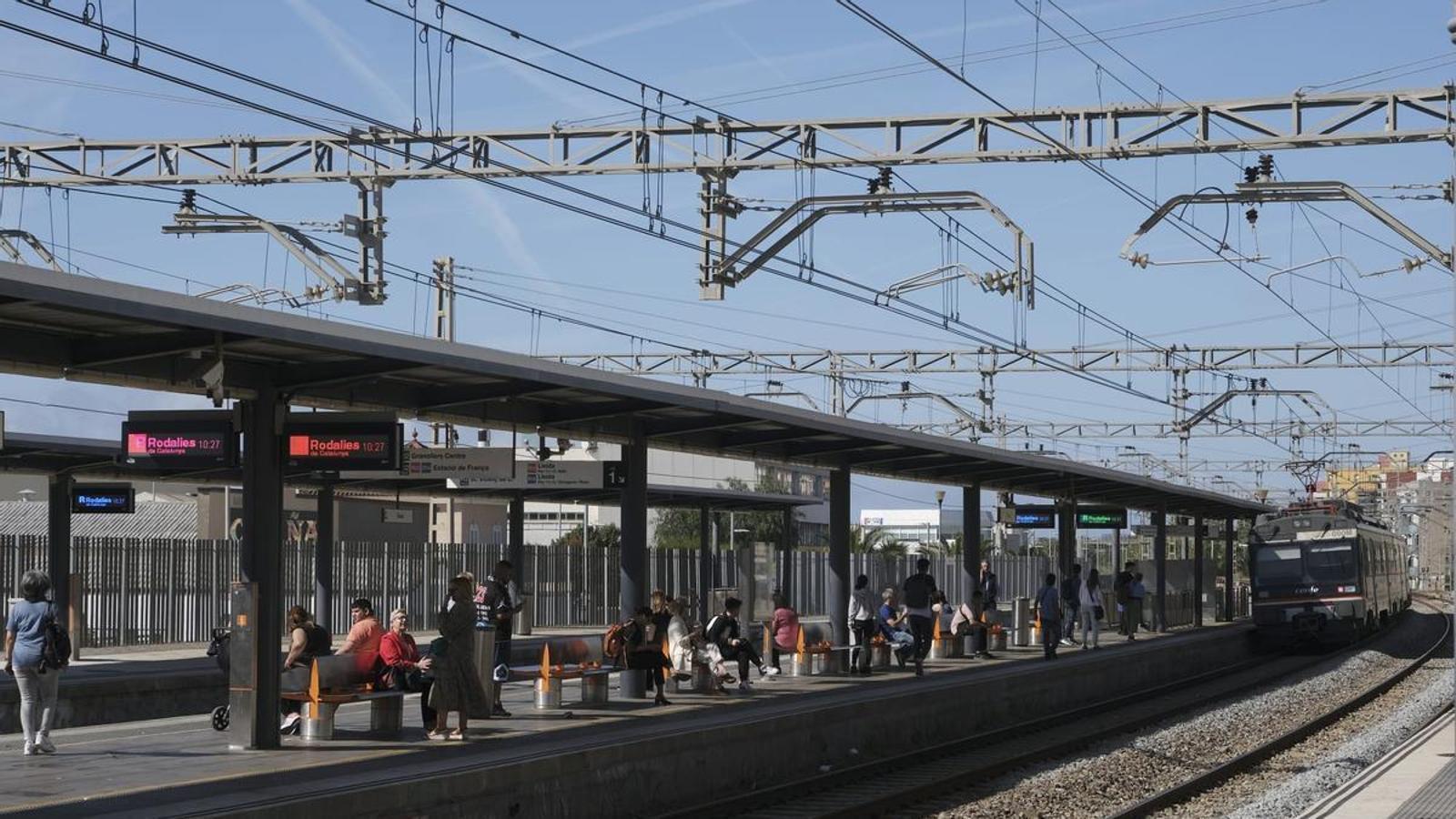 Renfe'de Gecikmeler: Estació de França'da On Günde Altı Bakır Hırsızlığı