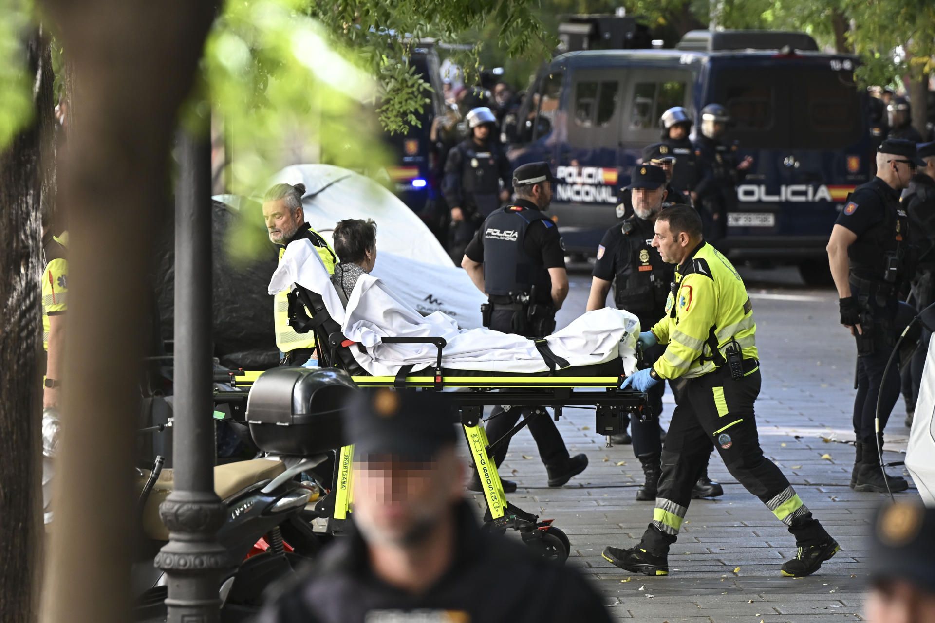 Madrid'de Sembolik Tahliye: Maricarmen Abascal'ın Dramı İspanya'nın Konut Krizini