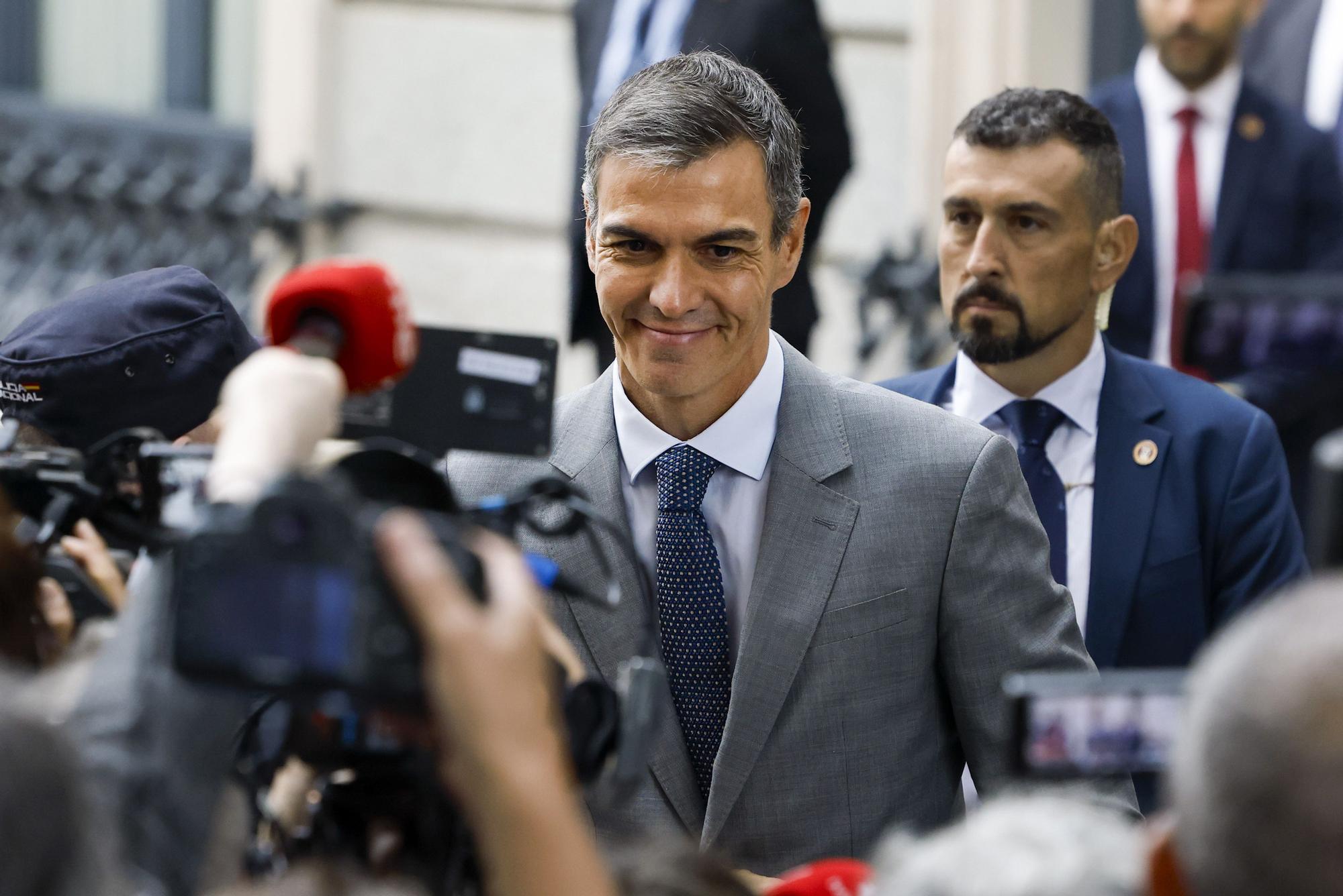 İspanya Siyaseti Pedro Sánchez'in Kararını Bekliyor: Erken Seçim Mi Geliyor?