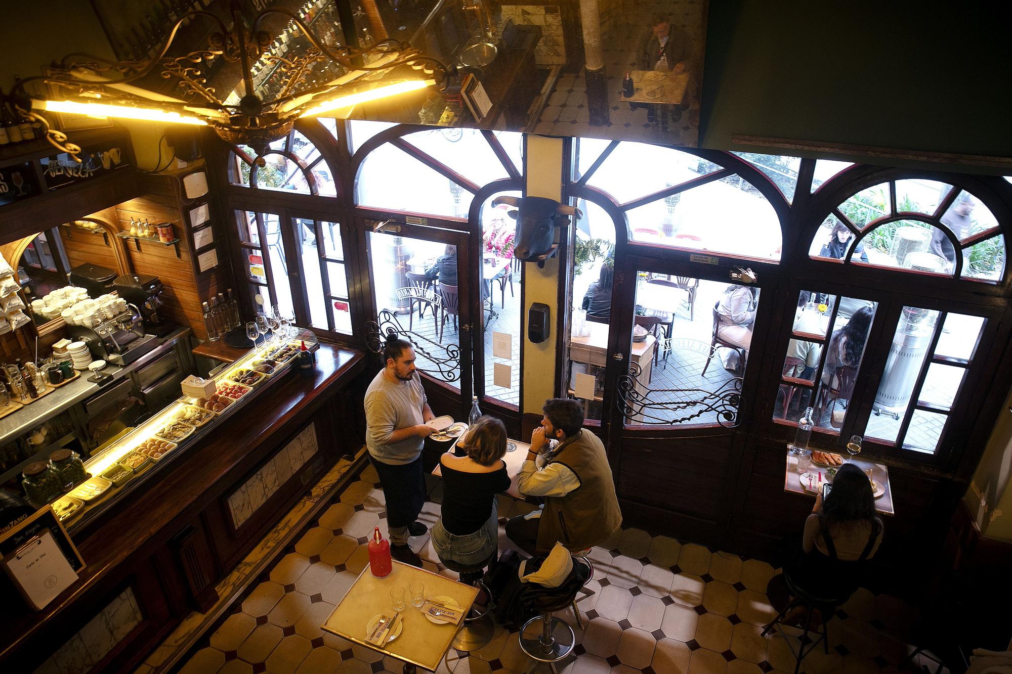 Barselona'nın Modernleşen Semtinde Geleneksel Katalan Mutfağına Tutunan 9 Restoran