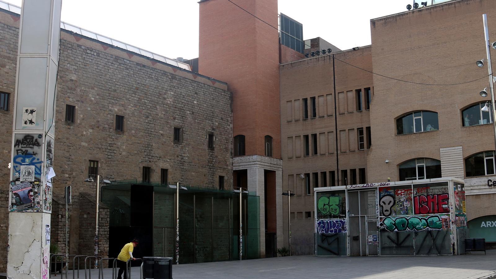 Barselona'da MACBA Genişlemesi Tartışması: Raval Sakinlerinden Hukuk Mücadelesine