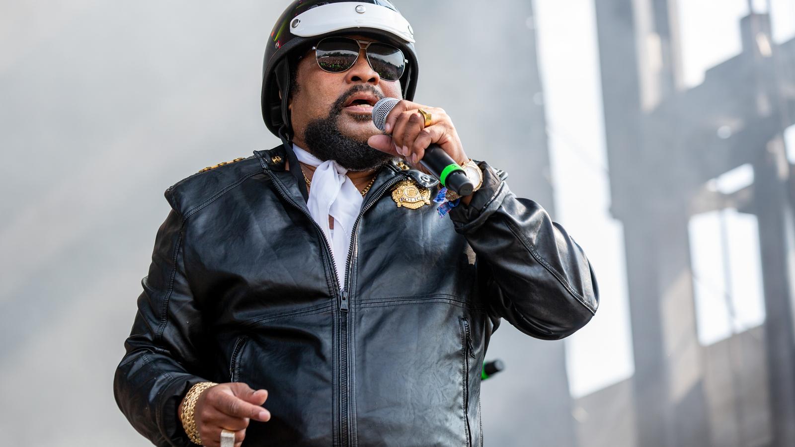 Disko Efsanesi Village People'ın Solisti Victor Willis Vefat Etti
