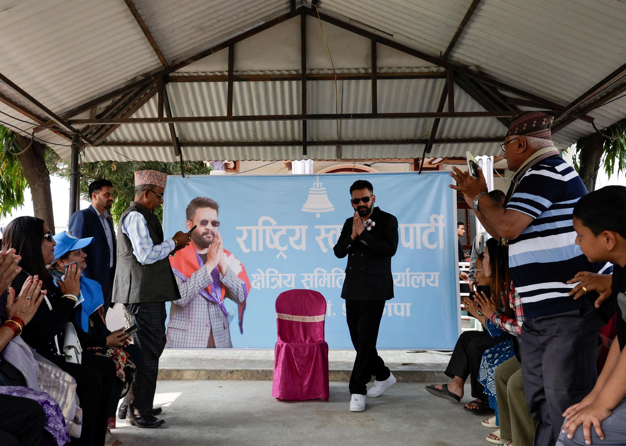 Nepal'de Z Kuşağı Umutlarını Rapper Adaya Bağladı: Siyasette Gençlik Rüzgarı