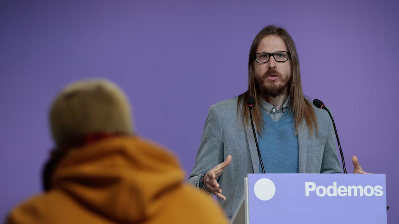 Podem'dan Stratejik Dönüş: Endülüs Seçimleri İçin Sumar ve Esquerra Unida'ya Koalisyon