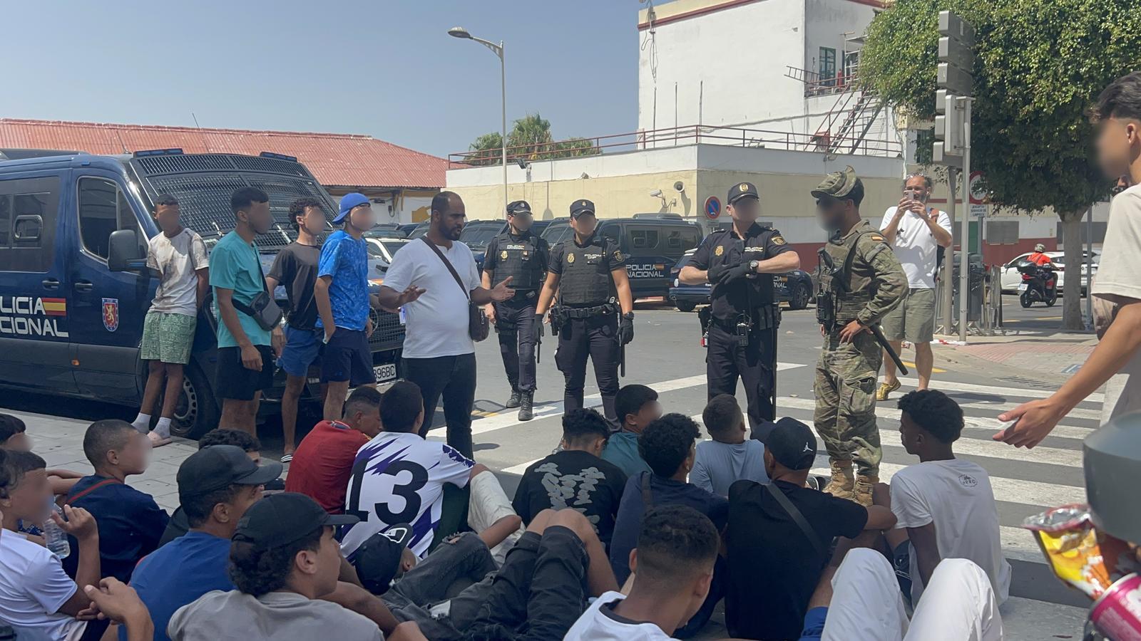 PP, Ceuta'daki Göçmen Çocuk Dağıtımı Toplantısında Vox'tan Ayrıştı