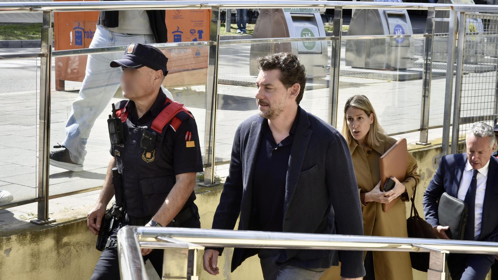 Mango Kurucusu Isak Andic'in Ölümüne Giden Dram: Oğlu Jonathan'ın 112 Çağrısı