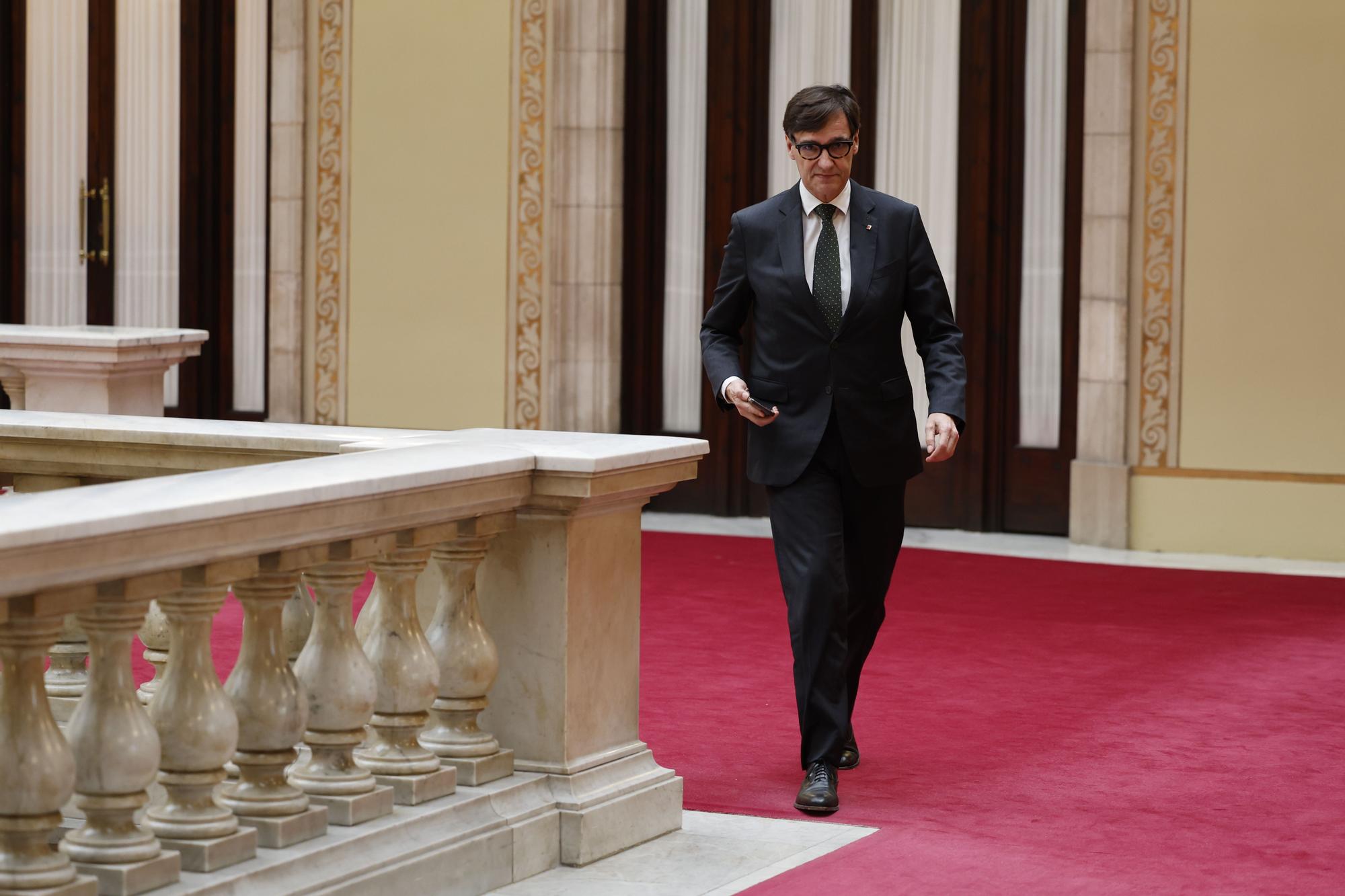 Katalonya'da Bütçe Krizi: Salvador Illa'nın Riskli Hamlesi ve Siyasi Dengeler