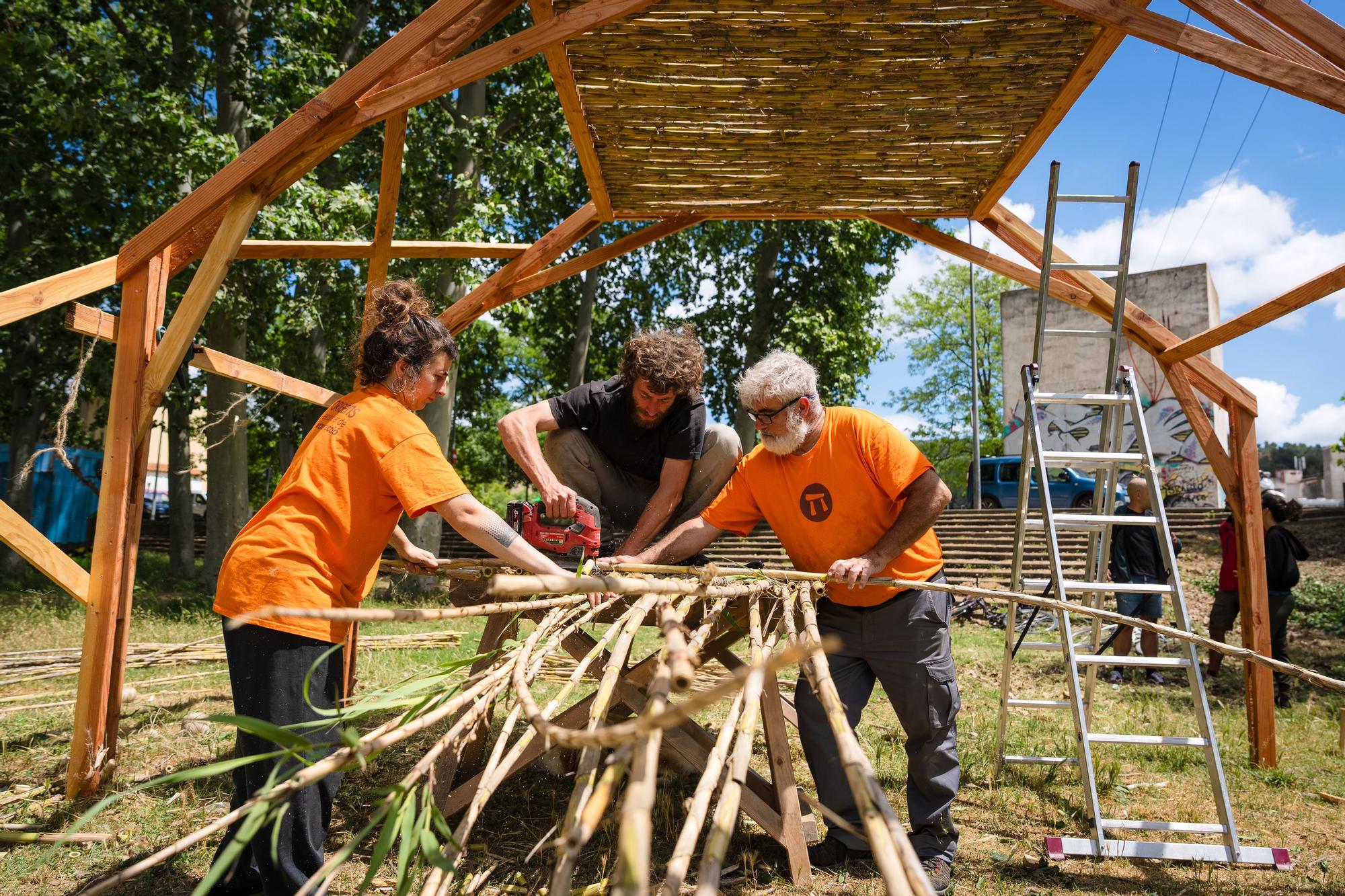 Girona'da Çiçek Şöleni: Temps de Flors Festivali Şehri Büyülüyor