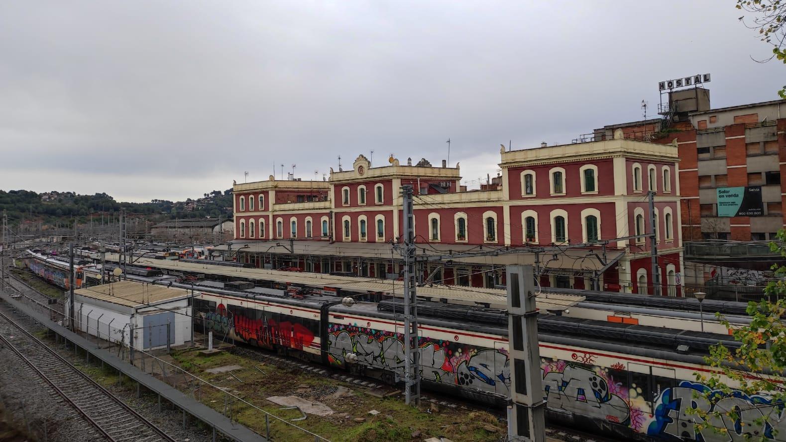 Barselona'nın Can Damarı Rodalies'te Büyük Gecikme Krizi: Trenlerin %60'ı Rötarlı