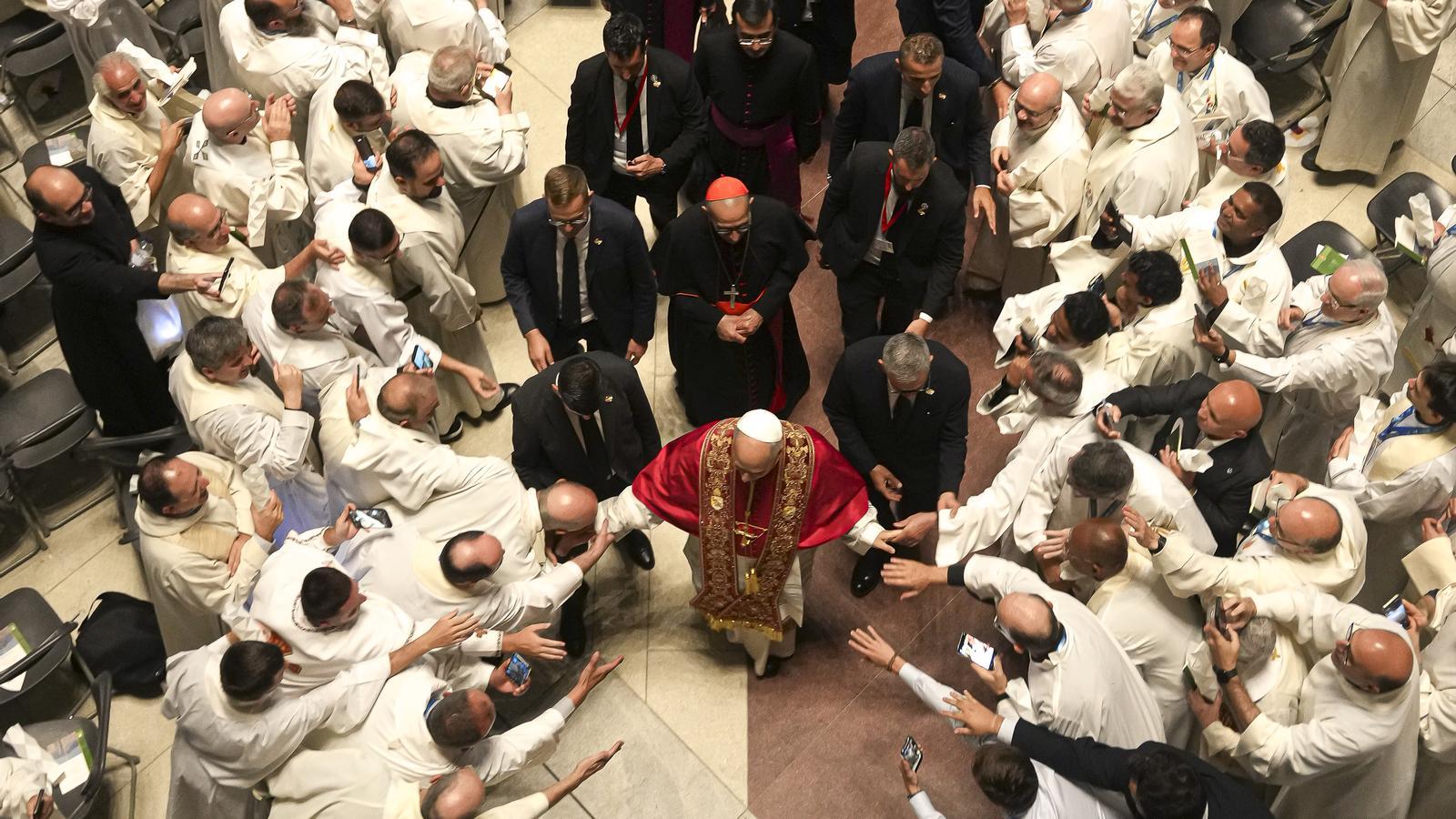 Papa XVI. Benediktus'tan Barselona'ya Tarihi Ziyaret: Gaudí'nin Eseri Sagrada Familia