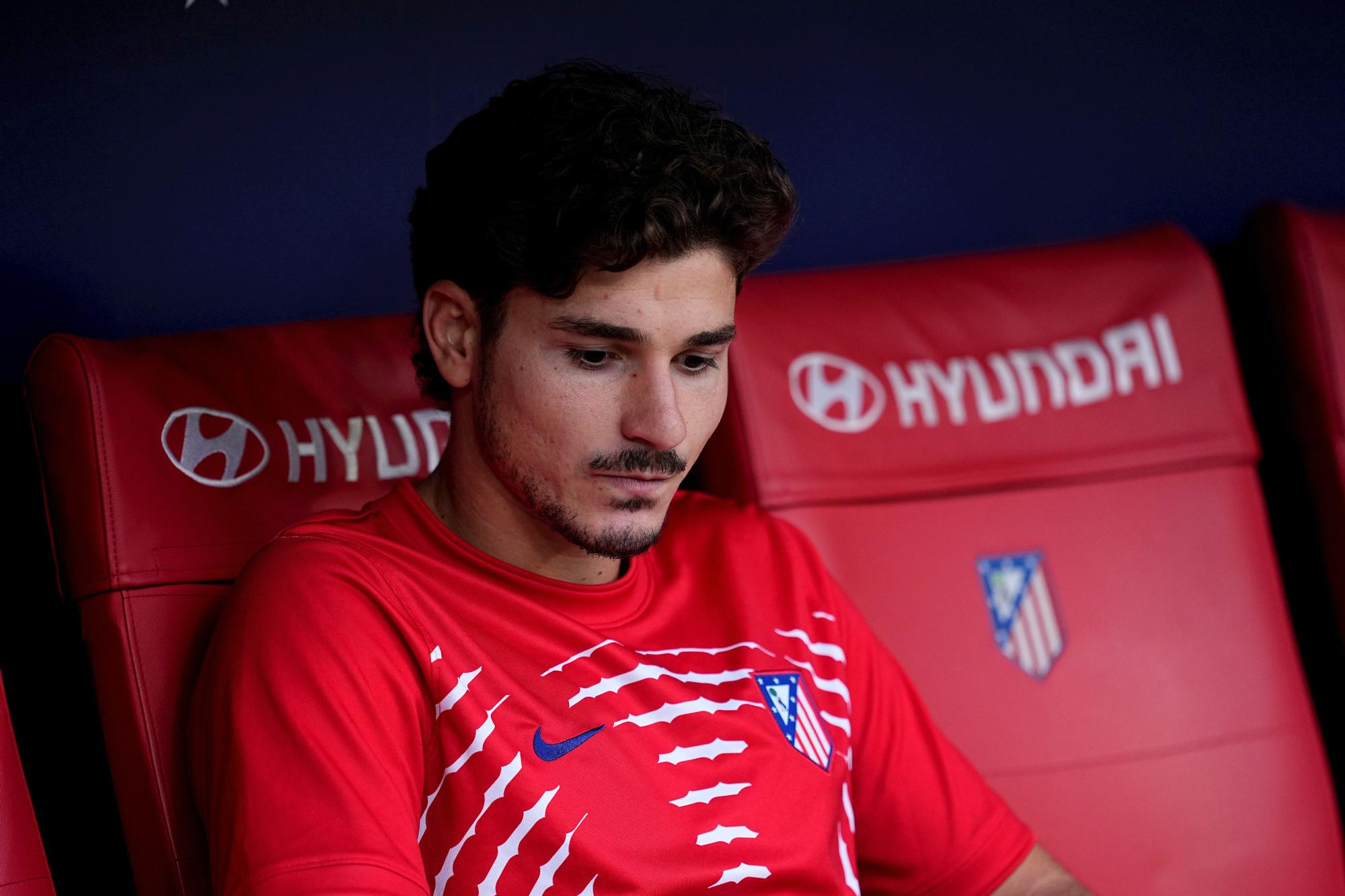 Julián Álvarez'in Atlético Madrid'deki Kabusu: Transfer Çıkmazı Derinleşiyor