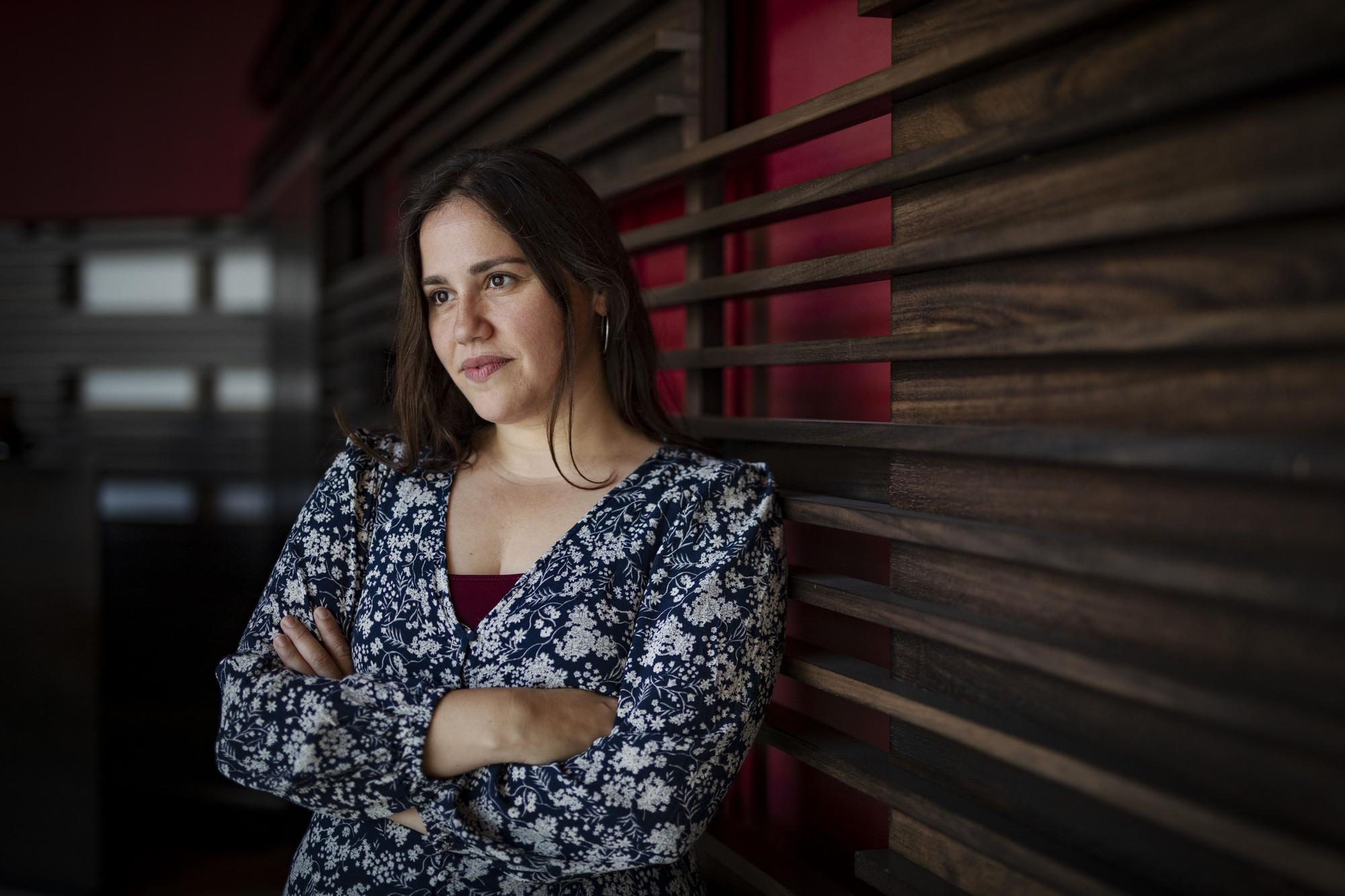 Júlia Truyol'dan 'Contra Antígona' ile Dramatik Başrol: Antik Miti Sahneye Taşıyor