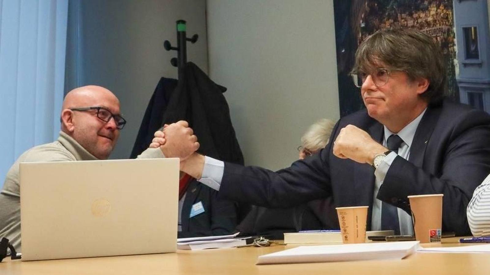 Puigdemont'tan AB Komisyonu'na İspanya Şikayeti: Af Yasası Uygulanmıyor