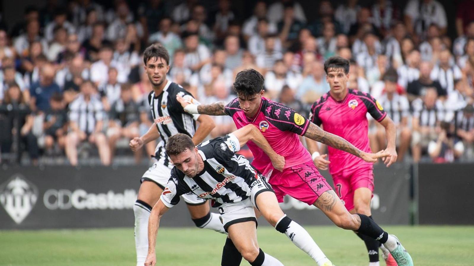 Sabadell Deplasmanda Korkusuz: Castellón'dan Altın Değerinde Bir Puanla Döndü