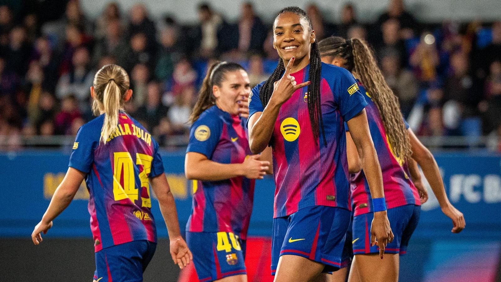 Barcelona Femení, Üç Kritik Real Madrid Derbisi Öncesi Zirvede!